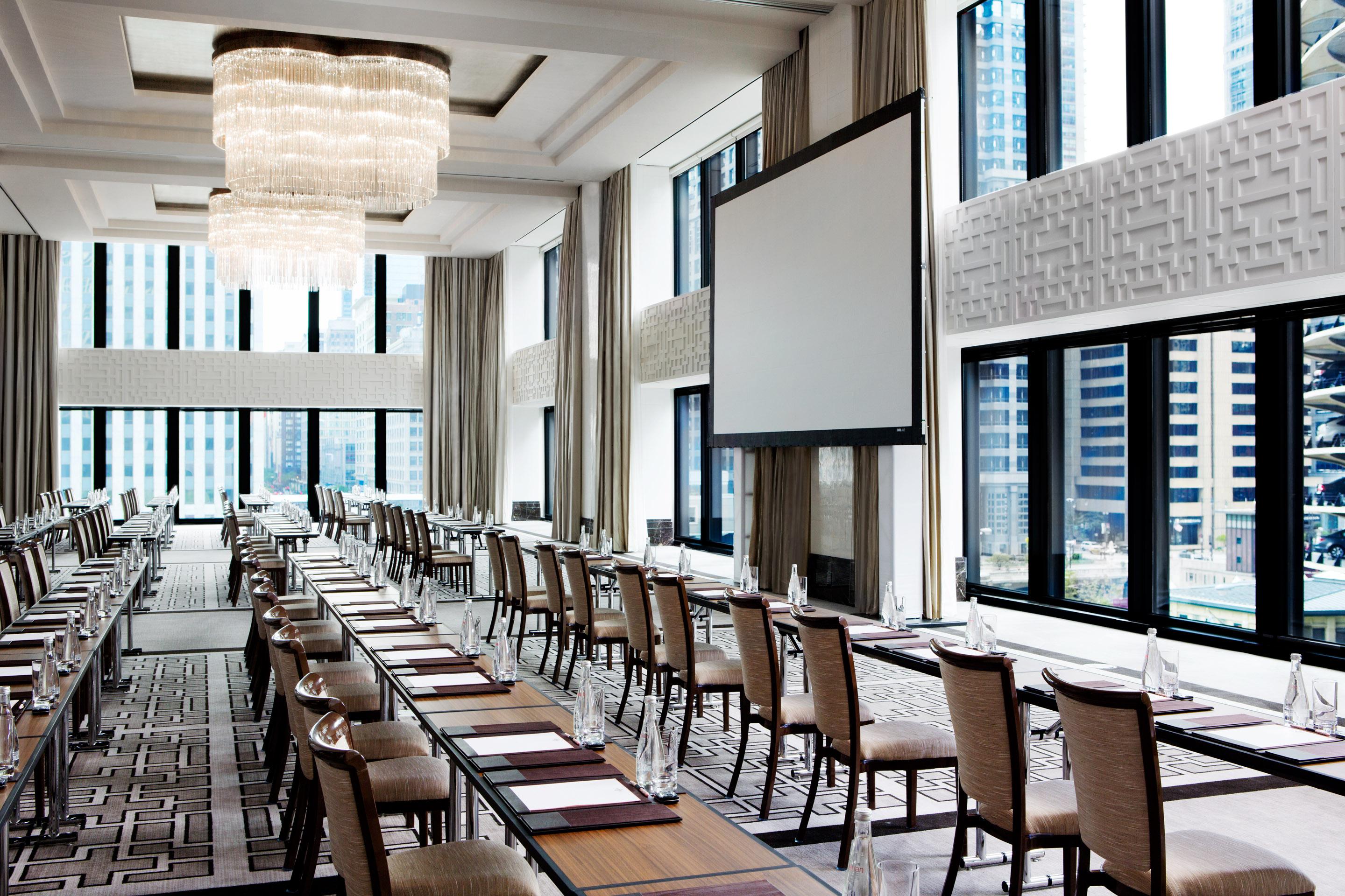 The Langham Chicago Hotel Exterior foto